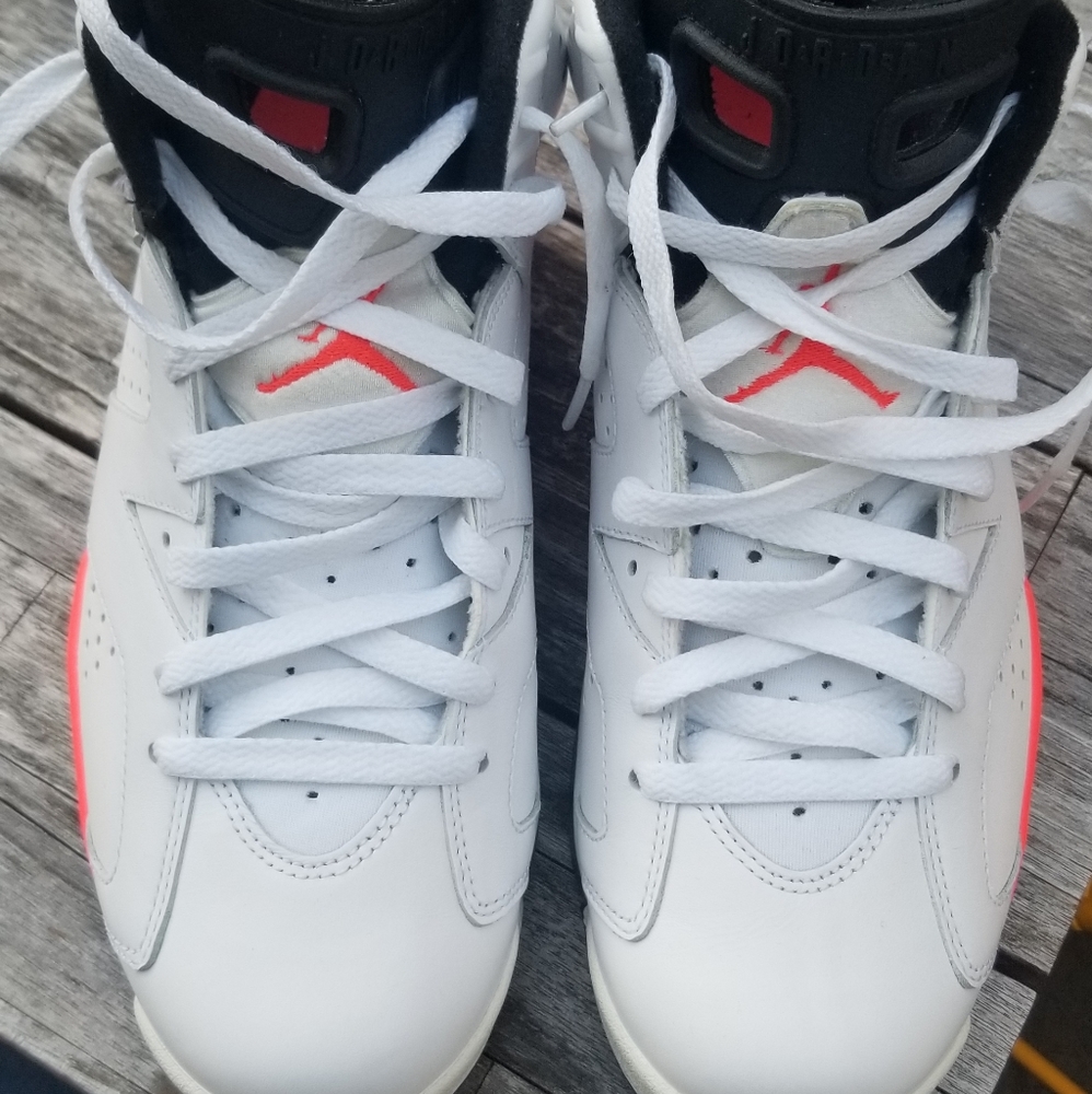 Air Jordan Retro 6 Infrared (2014)